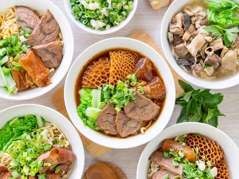 大四喜牛肉面-照片来源-小红堂牛肉面粉丝团