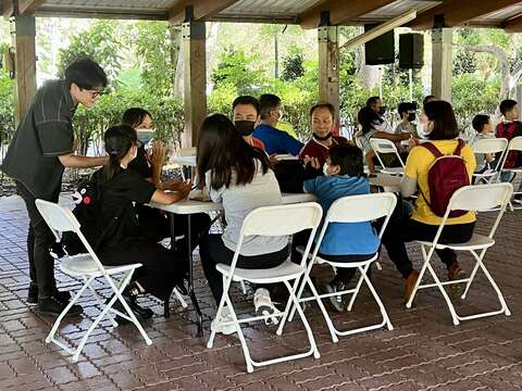 「水漾虎埤。鳥囀山林」民眾互動