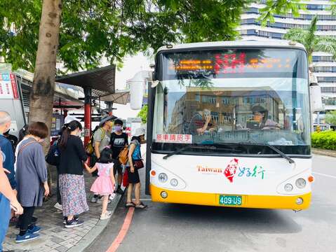 鎖定橘世代旅遊商機 台南遊好行遊玩我最行