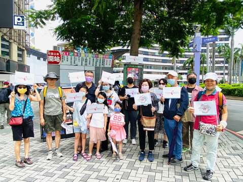 「台南輕鬆遊，台灣好行慢旅行」，以88府城巡迴線打頭陣，結合本市散步導覽服務