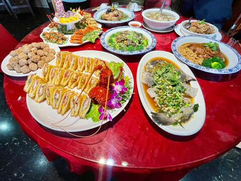 安南区-东香台菜海味料理