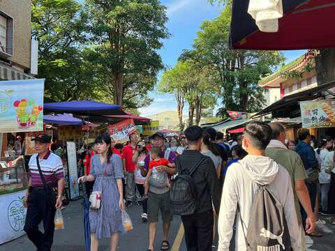 安平老街適合闔家來逛街吃美食