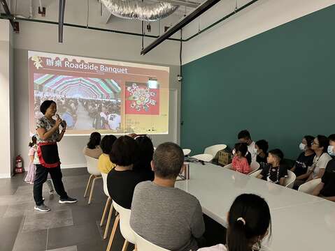 饮食研究者吴比娜分享台南在地美食的历史人文与故事