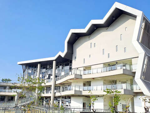 台江文化中心 thumbnail 2