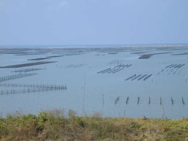 远眺泻湖