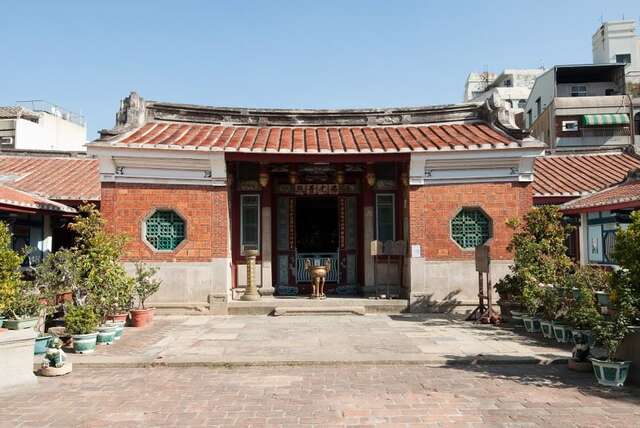 Xi Hua Hall(西華堂)