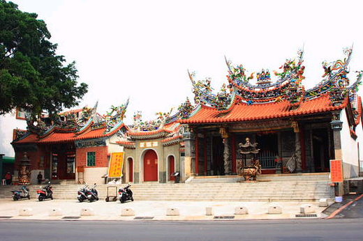 Bao Sheng Da Di in Taiwan- Xingji Temple(臺灣保生大帝官祀首廟－祀典興濟宮)