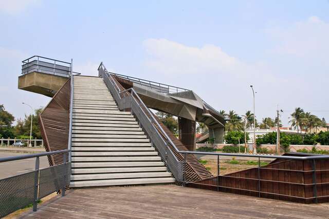 쿤시만 문화단지-바다 전망 육교(鯤喜灣文化園區-海景天橋)