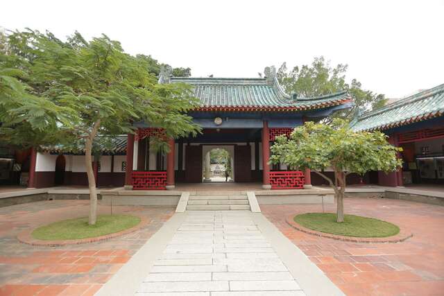 옌핑쥔왕츠 (延平郡王祠. 연평군왕사)