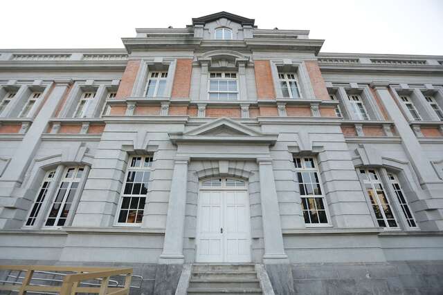 Former Tainan Prefectural Government building-National Museum of Taiwan Literature   (原台南州廳-台灣文學館)