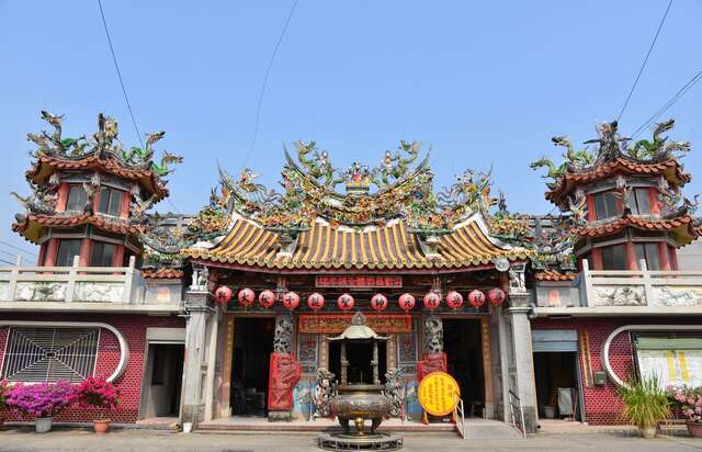 Houbi Xiajiadong Jingzhong Temple (後壁下茄苳旌忠廟)