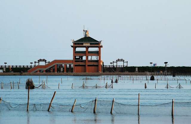 Qigu Sea View Tower(七股觀海樓)