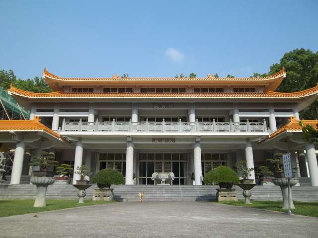 慈莲寺寺庙全景