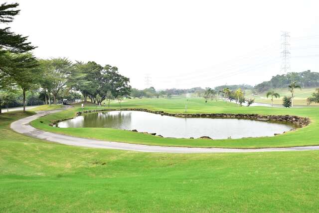 Chianan Golf Course(嘉南高爾夫球場)