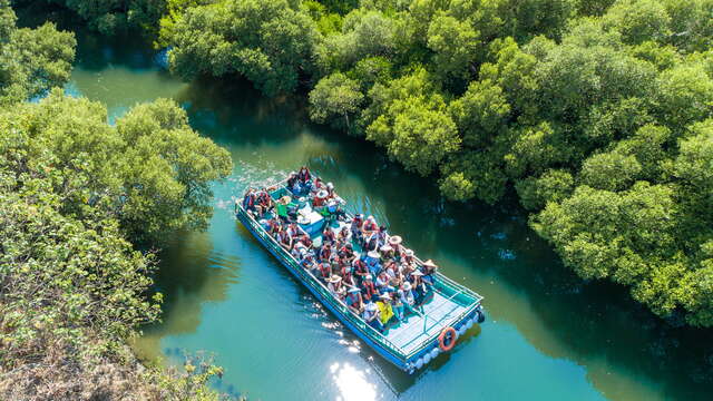 Sicao Green Tunnel Tube Raft