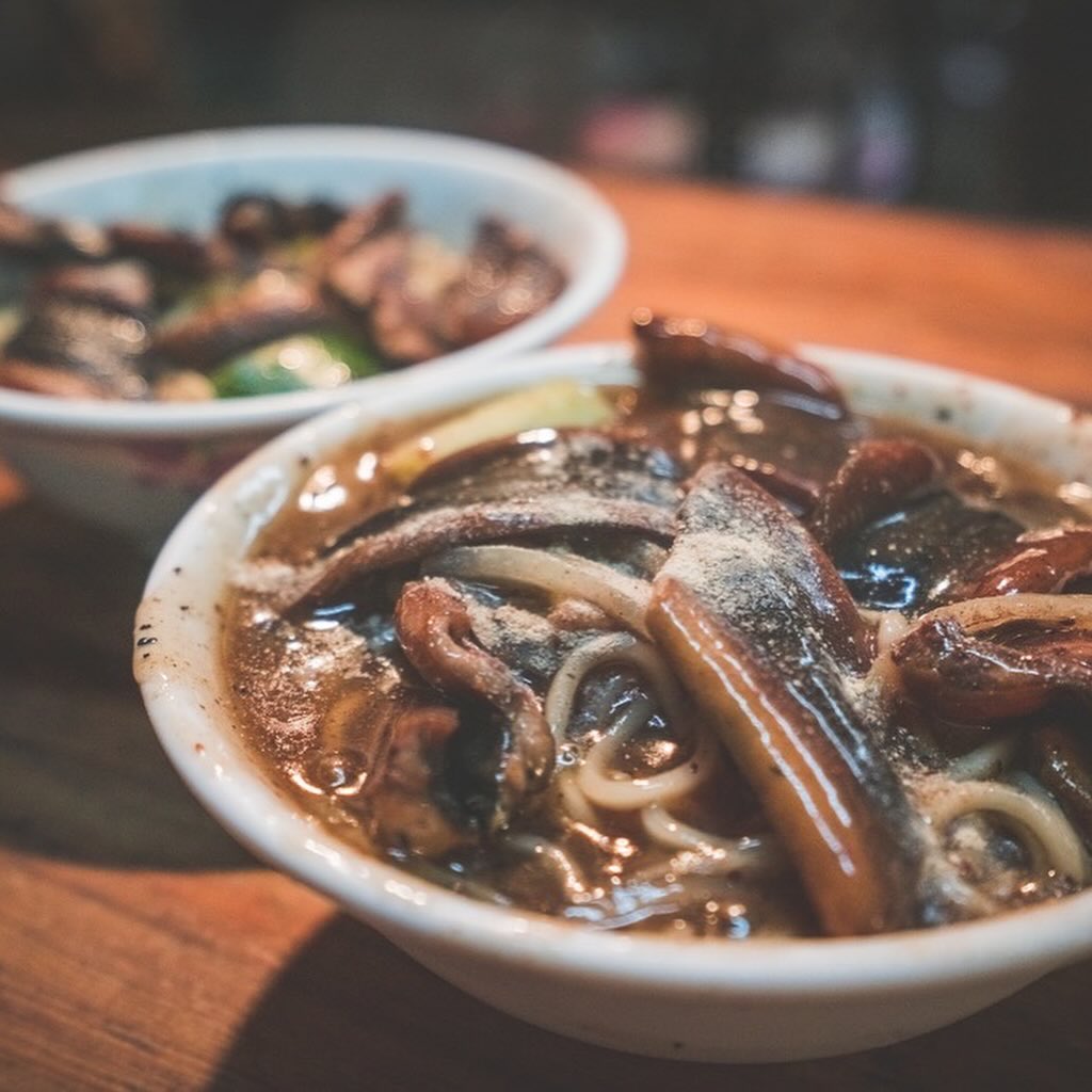 ꒰ 台南グルメ ꒱皆さん、田ウナギをご存知ですか?日本のウナギでは無いですが、とても美味しい魚です((៸៸⩊៸៸) ࣪台南に来たら...