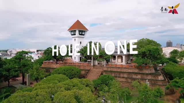 #李多慧 到台南玩啦!揮桿、賞景、吃美食~直呼「台南最好玩!」跟著女神玩台南、抽 #iPhone17️♀️【#Holeinon...