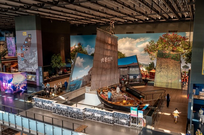 台南ミュージアムめぐり国立台湾歴史博物館台湾のさまざまな時代の暮らしや出来事を、展示を通して楽しめる人気スポット✏︎館内には体験型...