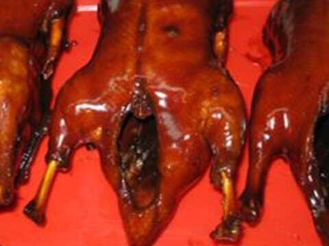 後壁冰糖醬鴨 (Houbi Crystal Sugar Braised Duck)