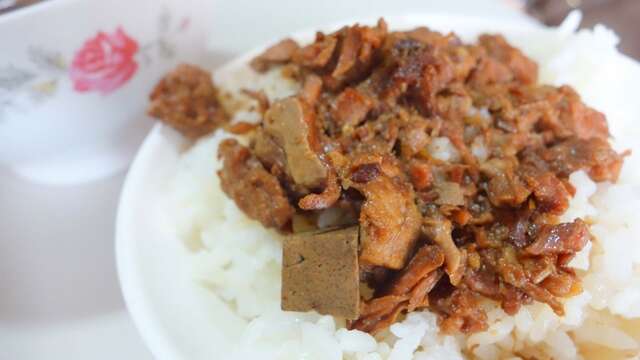 康乐街牛肉汤 