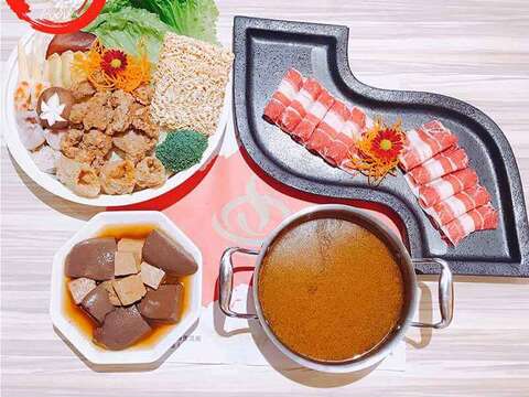 洪昌麻辣鴛鴦火鍋-新營店