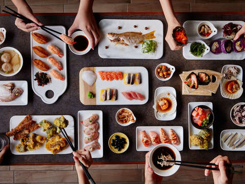 台南夏都城旅安平館-城食百匯自助餐廳