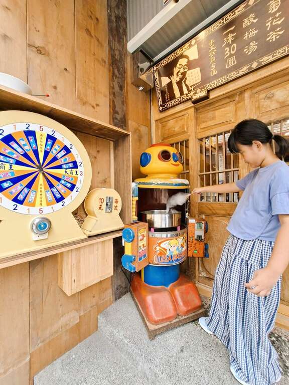 「鹹甜引路臺南味」信義街上新地標，「筑馨居豆花」回到舊日臺灣，嘗一碗手工古早味豆花
