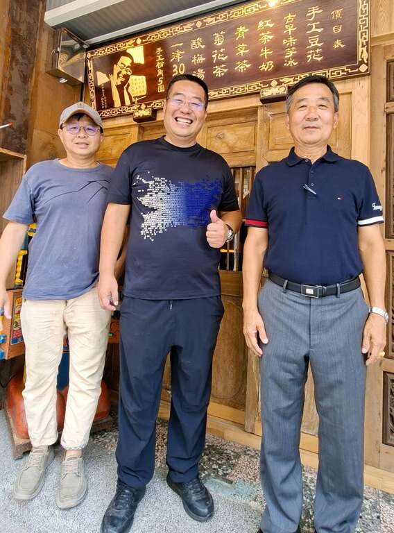 「鹹甜引路臺南味」信義街上新地標，「筑馨居豆花」回到舊日臺灣，嘗一碗手工古早味豆花