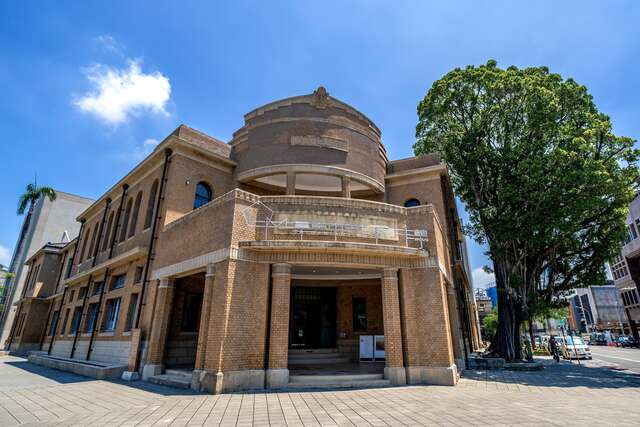 臺南市美術館(原台南市警察局/原日治時台南警察署)