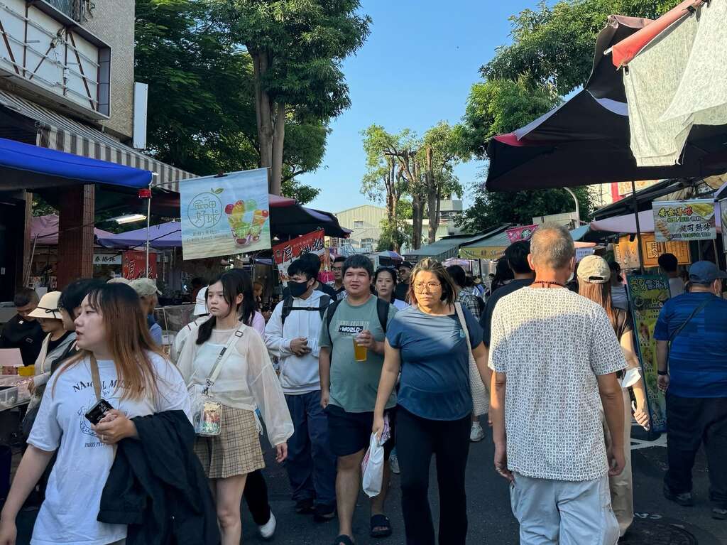 臺南國慶連假逾120萬人次到訪，鐵道風華與山海遊程展現八年觀光創新成果