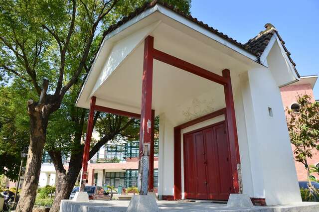 御真影奉安殿(原新化尋常小學校)