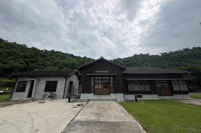 東山牛肉崎警察官吏派出所