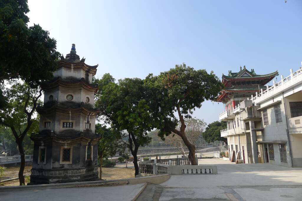 Zhuxi Temple 竹溪寺 Tainan Travel