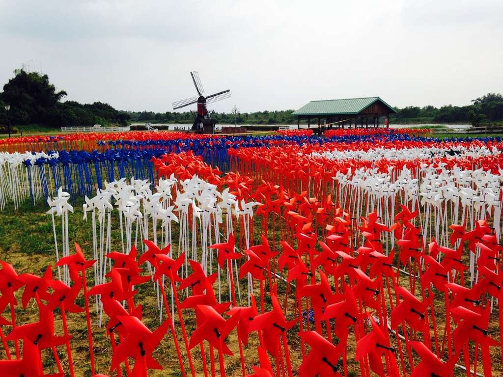 17德元埤荷蘭村風車節10月7日精采上陣 巨人迷宮驚奇探索 台南旅遊網