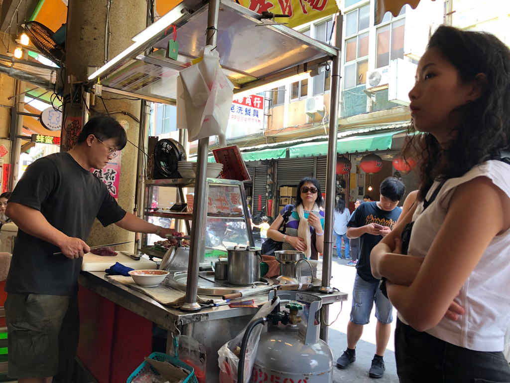 永樂市場內の牛肉湯屋台