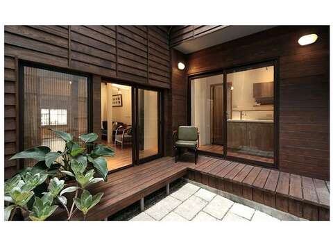 "青田居(台南市民宿448)"